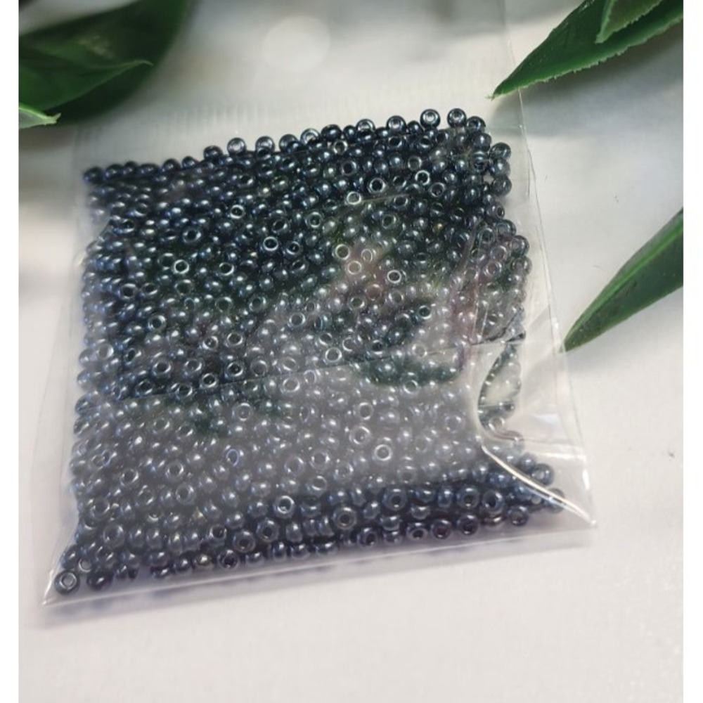 Czech Glass Beads 10/0 Preciosa Brand.  Charcoal Crystal Color. Bag  15 Gr